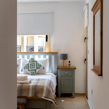 Anna's Place 2b, Paphos, Pool * Пафос