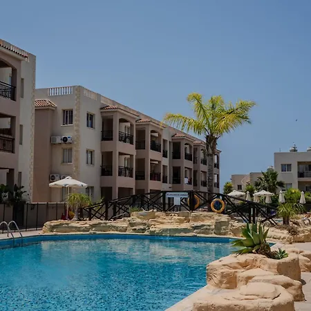 Anna's Place 2b, Paphos, Pool Пафос