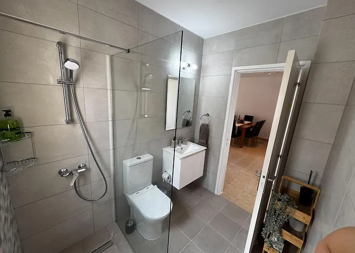 Anna's Place 2b, Paphos, Pool Paphos