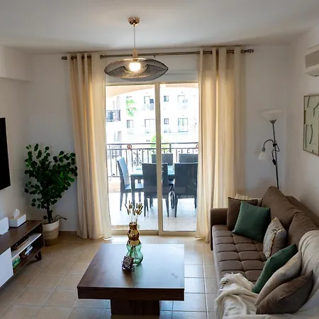 Apartamento Anna's Place 2b, Paphos, Pool